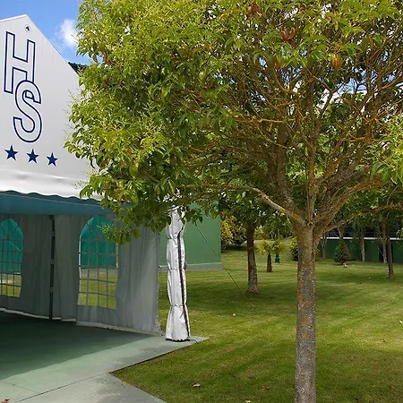 Auditorio Santiago & Szálloda Lugo
