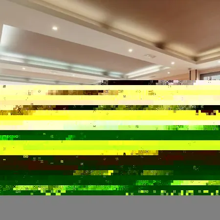 Auditorio Santiago & Hotel 4*