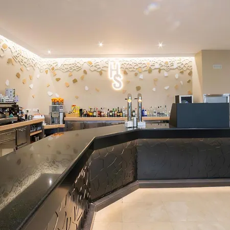 Auditorio Santiago & Hotel Lugo