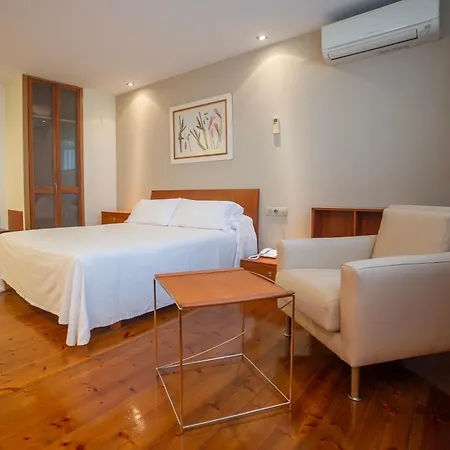 Hotel Auditorio Santiago&spa 4*