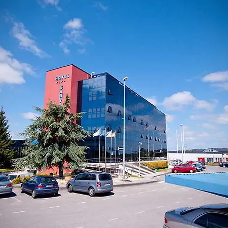 Auditorio Santiago & 4* Lugo