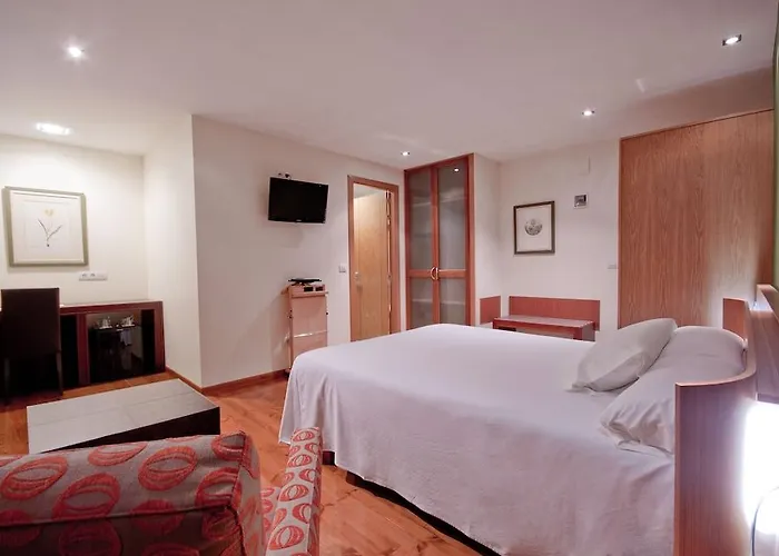 Otel Auditorio Santiago & 4*