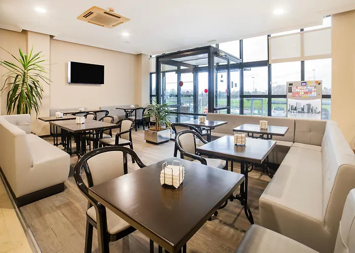 Hotel Auditorio Santiago & 4*