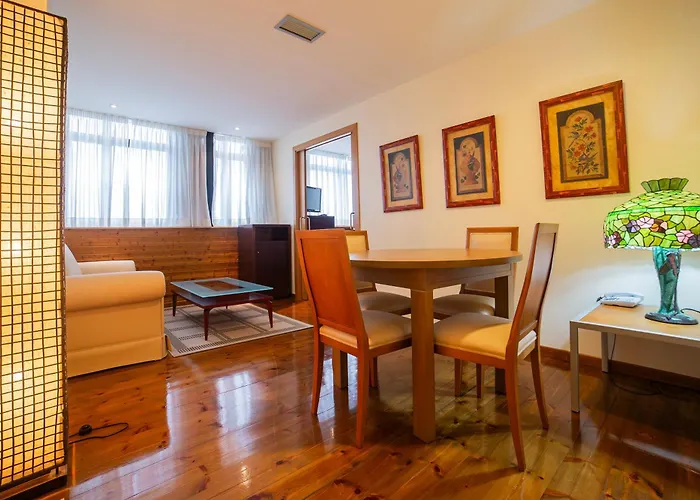 Auditorio Santiago & Hotel Lugo