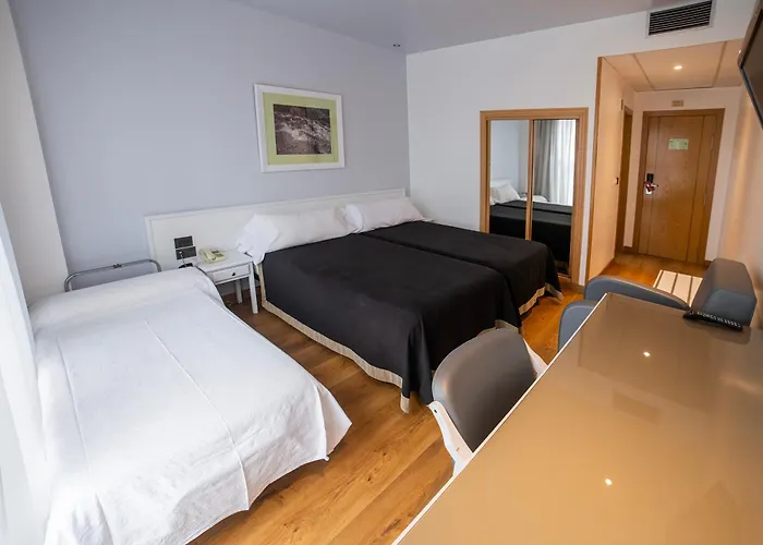 Hotel Auditorio Santiago & Lugo