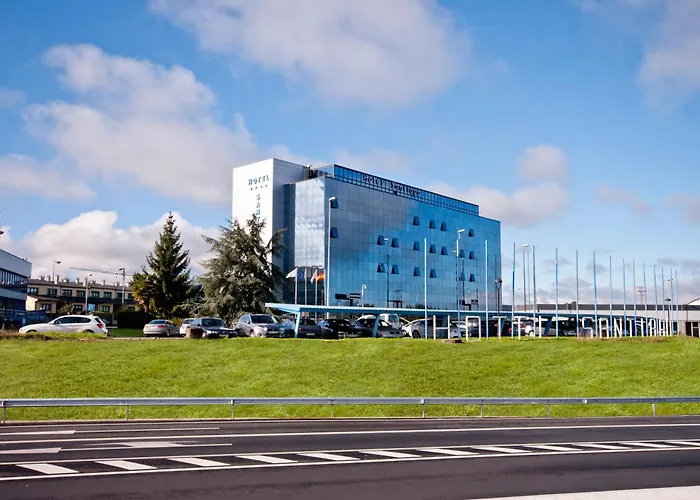 Otel Auditorio Santiago & 4*